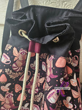 Load image into Gallery viewer, Raccoon Canvas backpack
