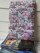 Load image into Gallery viewer, Pink Couquette Bookish- Book sleeve