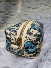 Load image into Gallery viewer, Fox tama pet baby boxi