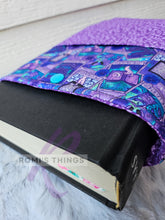 Load image into Gallery viewer, Bookish Tarot BLURPLE -  LARGE Book sleeve