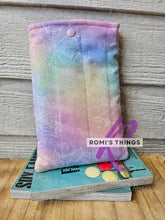 Load image into Gallery viewer, Pastel webs - QUILTED Book sleeve
