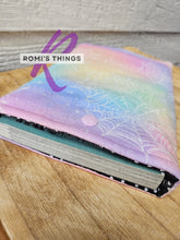 Load image into Gallery viewer, Pastel webs - QUILTED Book sleeve
