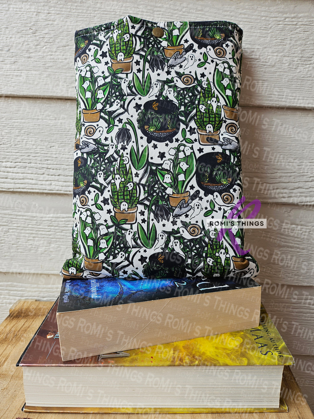 Haunted Plants -  LARGE Book sleeve