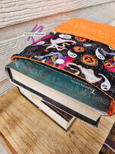 Load image into Gallery viewer, Pumpkin King -  LARGE Book sleeve
