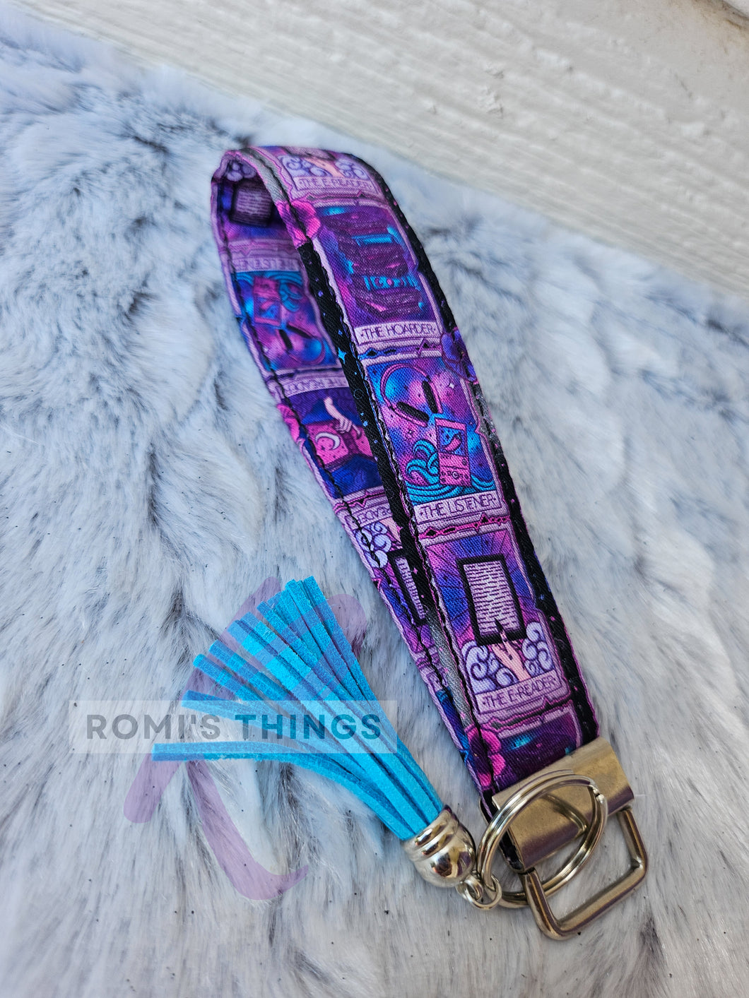 Bookish Tarot PINK -wrist Strap