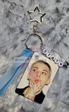 Load image into Gallery viewer, Karma light - kpop - keychain
