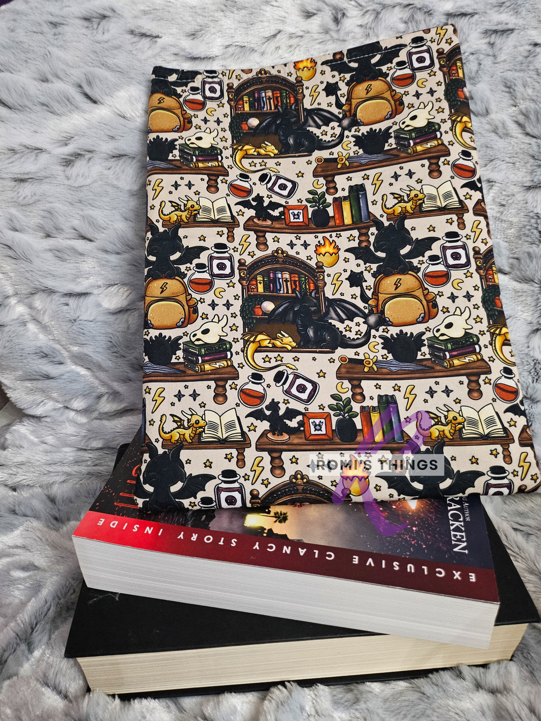 Dragon School -  LARGE Book sleeve