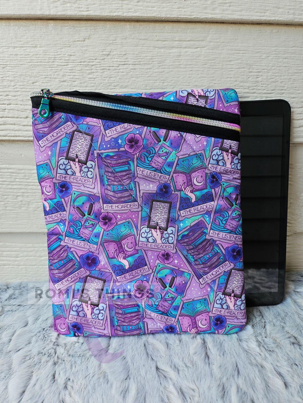 Bookish Tarot BLURPLE - Padded Sleeve